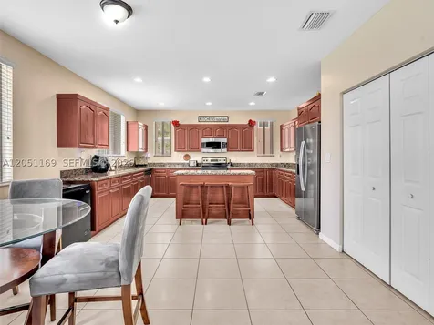 912 NW 204th Street Miami Gardens FL 33169