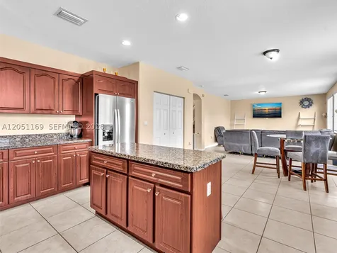 912 NW 204th Street Miami Gardens FL 33169