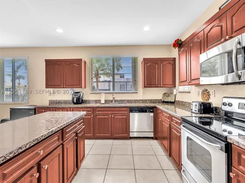 912 NW 204th Street Miami Gardens FL 33169
