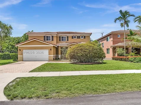 912 NW 204th Street Miami Gardens FL 33169