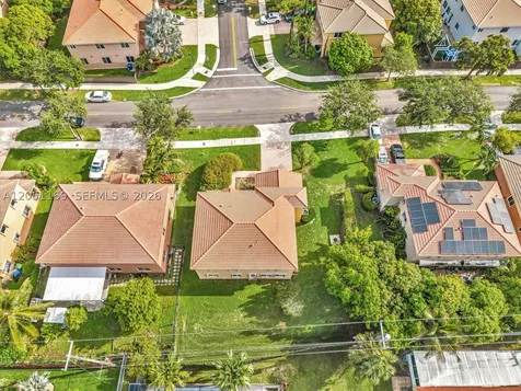 912 NW 204th Street Miami Gardens FL 33169