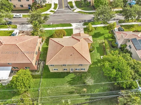 912 NW 204th Street Miami Gardens FL 33169