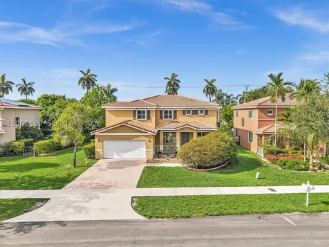 912 NW 204th Street Miami Gardens FL 33169