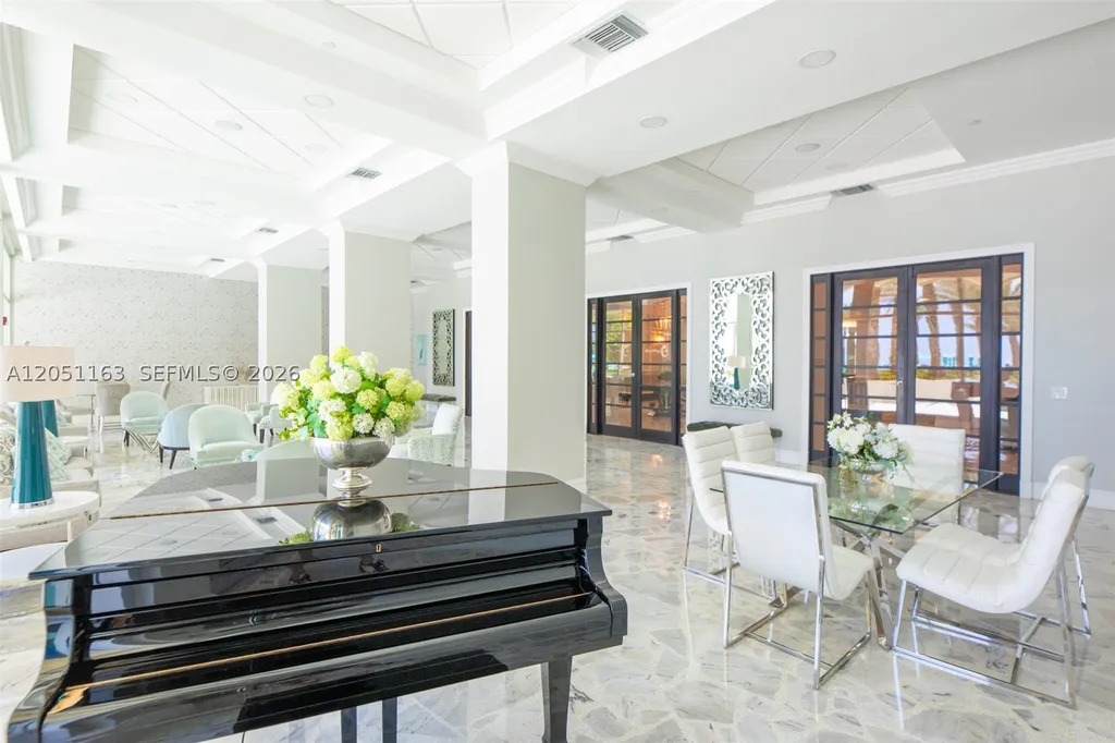 2501 S Ocean Drive Hollywood FL 33019