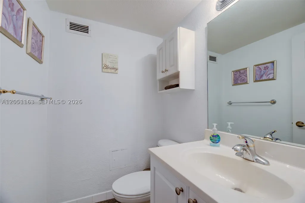 2501 S Ocean Drive Hollywood FL 33019