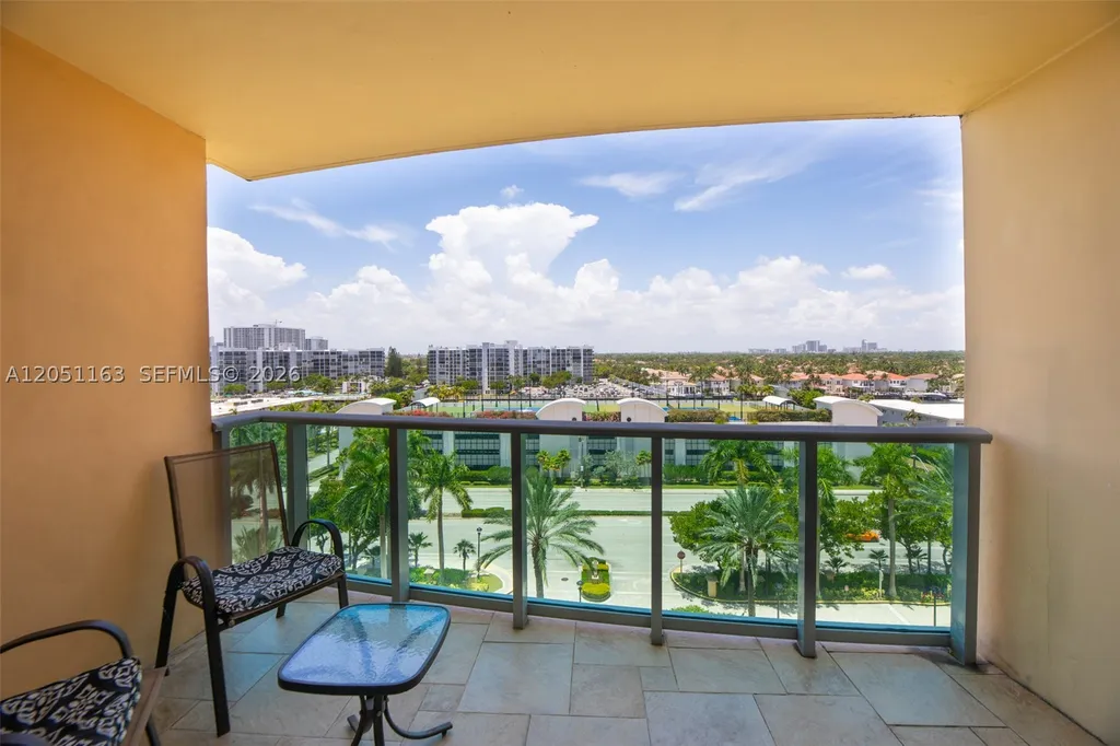 2501 S Ocean Drive Hollywood FL 33019