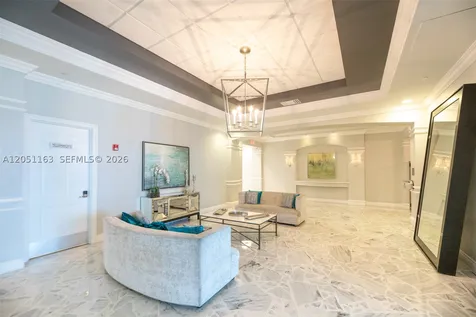 2501 S Ocean Drive Hollywood FL 33019