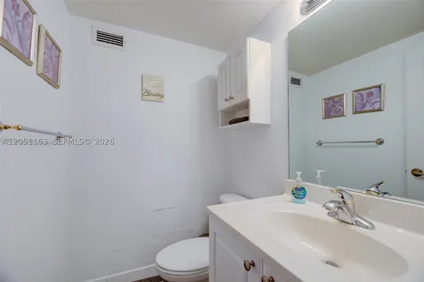 2501 S Ocean Drive Hollywood FL 33019