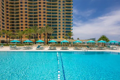 2501 S Ocean Drive Hollywood FL 33019
