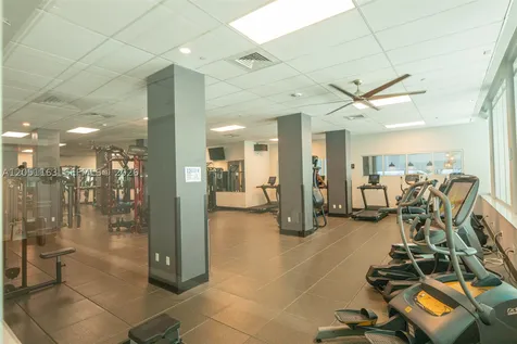 2501 S Ocean Drive Hollywood FL 33019