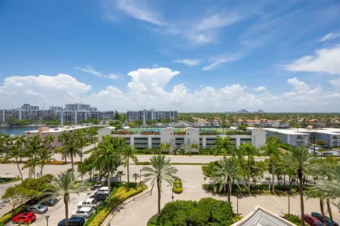 2501 S Ocean Drive Hollywood FL 33019