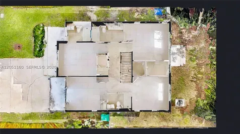 205 NW 12th Court Florida City FL 33034
