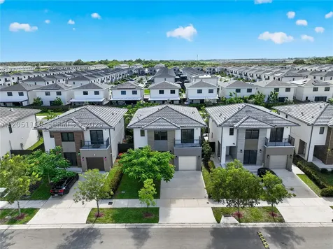 205 NW 12th Court Florida City FL 33034