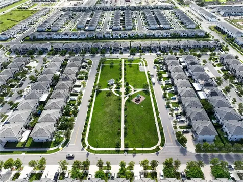 205 NW 12th Court Florida City FL 33034