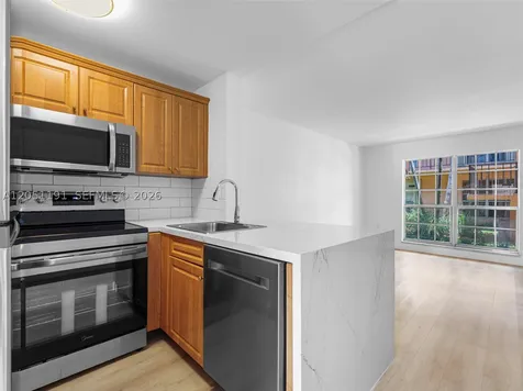 7220 Fairway Drive Miami Lakes FL 33014