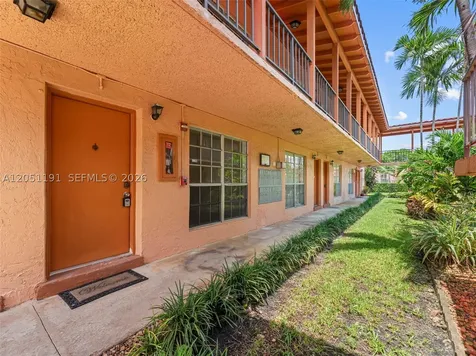7220 Fairway Drive Miami Lakes FL 33014