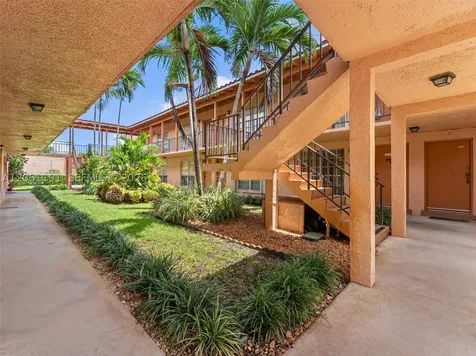7220 Fairway Drive Miami Lakes FL 33014