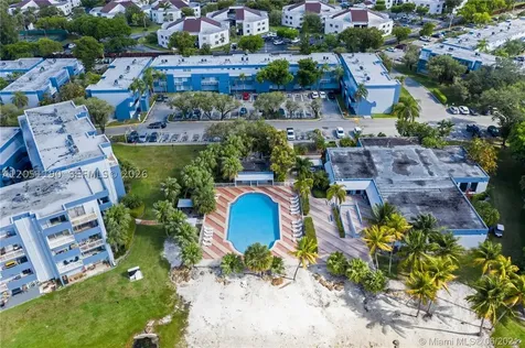 9373 Fontainebleau Boulevard Miami FL 33172
