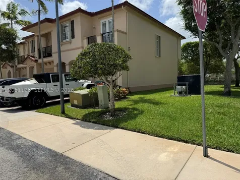 Miami FL 33186