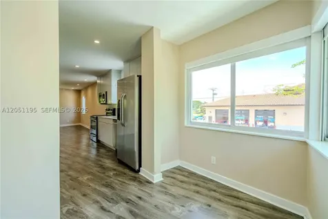 2400 NE 26th Street Fort Lauderdale FL 33305
