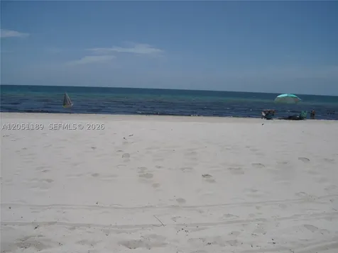 3300 N Surf Road Hollywood FL 33019