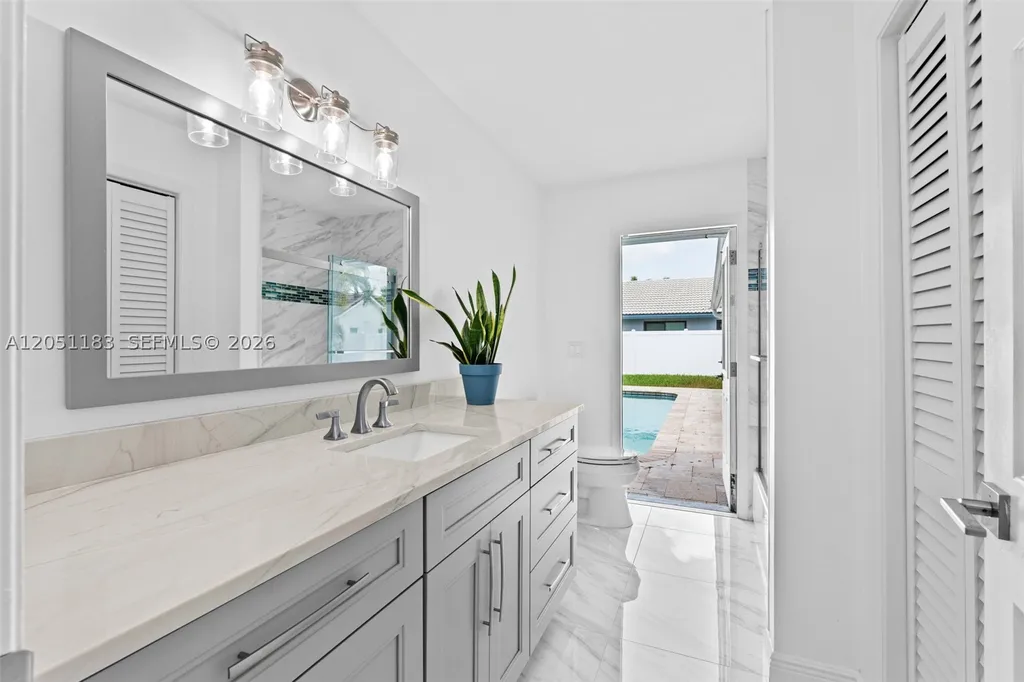 22433 Ensenada Way Boca Raton FL 33433
