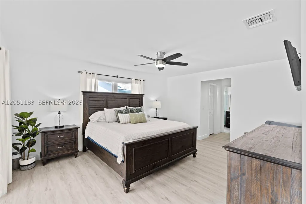 22433 Ensenada Way Boca Raton FL 33433