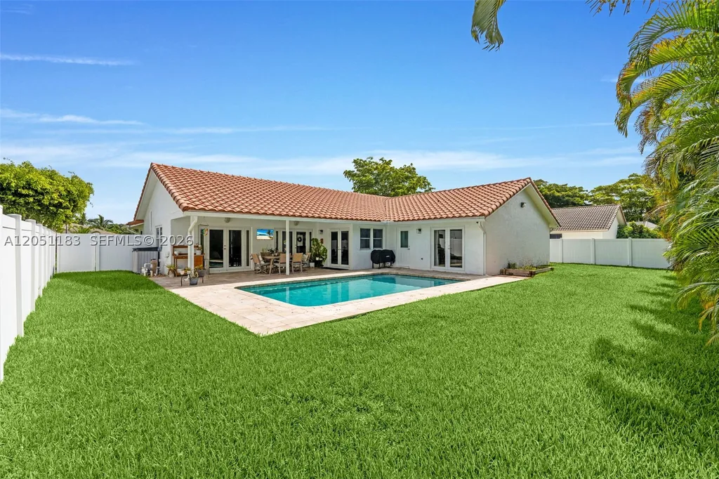 22433 Ensenada Way Boca Raton FL 33433
