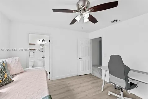22433 Ensenada Way Boca Raton FL 33433