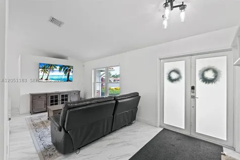 22433 Ensenada Way Boca Raton FL 33433