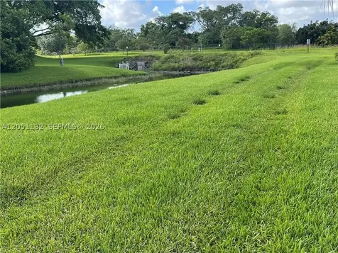 124 S Laurel Drive Margate FL 33063