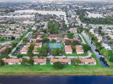 124 S Laurel Drive Margate FL 33063