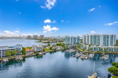 7929 West Drive North Bay Village FL 33141