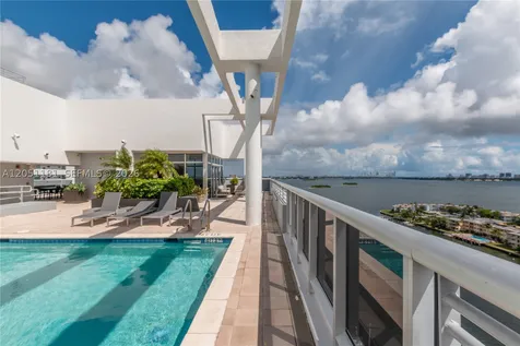 7929 West Drive North Bay Village FL 33141
