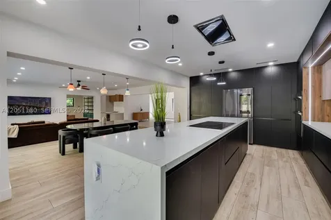 10555 NE 2nd Avenue Miami Shores FL 33138