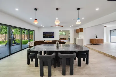 10555 NE 2nd Avenue Miami Shores FL 33138
