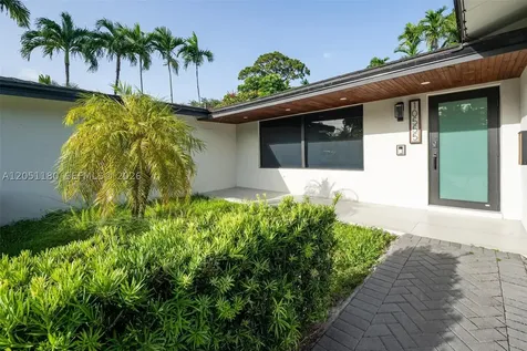 10555 NE 2nd Avenue Miami Shores FL 33138