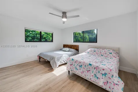 10555 NE 2nd Avenue Miami Shores FL 33138