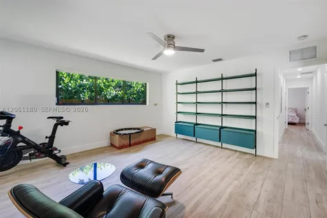 10555 NE 2nd Avenue Miami Shores FL 33138