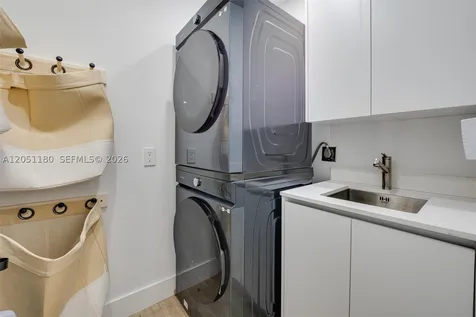 10555 NE 2nd Avenue Miami Shores FL 33138