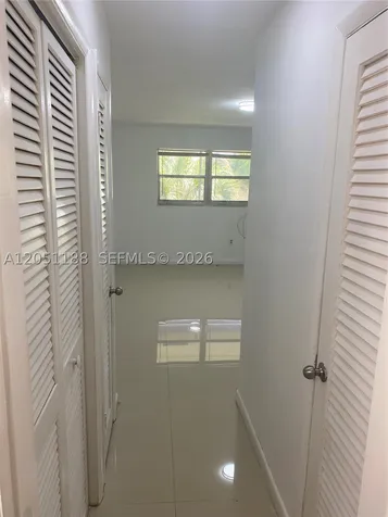1550 NE 191st Street Miami FL 33179