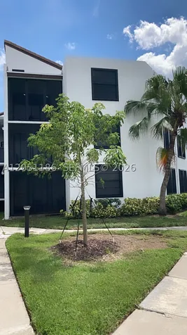 212 Lake Pointe Drive Oakland Park FL 33309