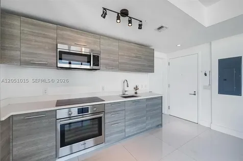 650 NE 32nd Street Miami FL 33137