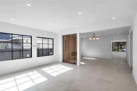 1760 SW 16th Terrace Miami FL 33145