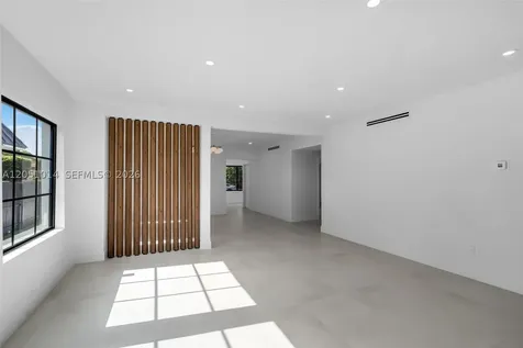 1760 SW 16th Terrace Miami FL 33145
