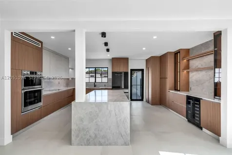 1760 SW 16th Terrace Miami FL 33145