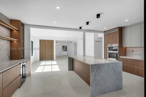 1760 SW 16th Terrace Miami FL 33145