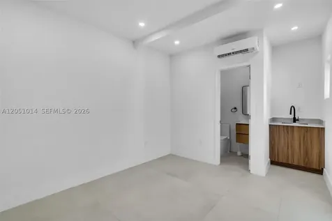 1760 SW 16th Terrace Miami FL 33145