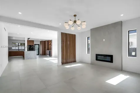 1760 SW 16th Terrace Miami FL 33145