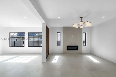 1760 SW 16th Terrace Miami FL 33145